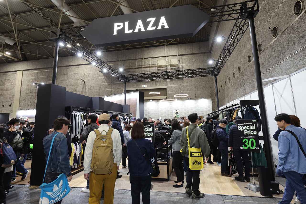 画像3: 大阪モーターサイクルショー2026・熱気MAXのカワサキブースの様子を現地でレポート【展示車をすべて紹介】