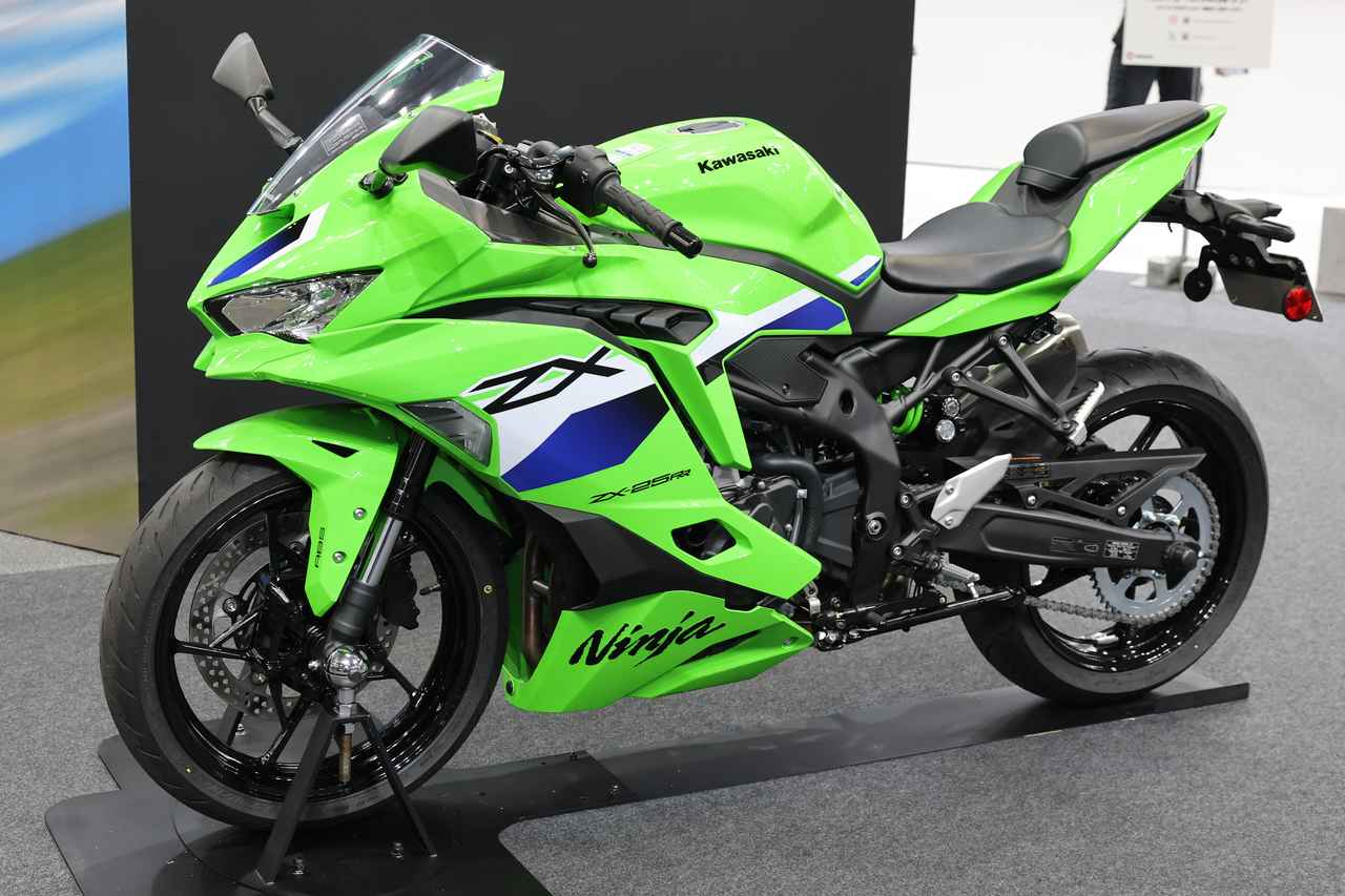画像: Kawasaki Ninja ZX-25RR(2026年モデル)/発売日:2025年10月1日/税込価格:105万2700円 ▶▶▶製品情報はこちら