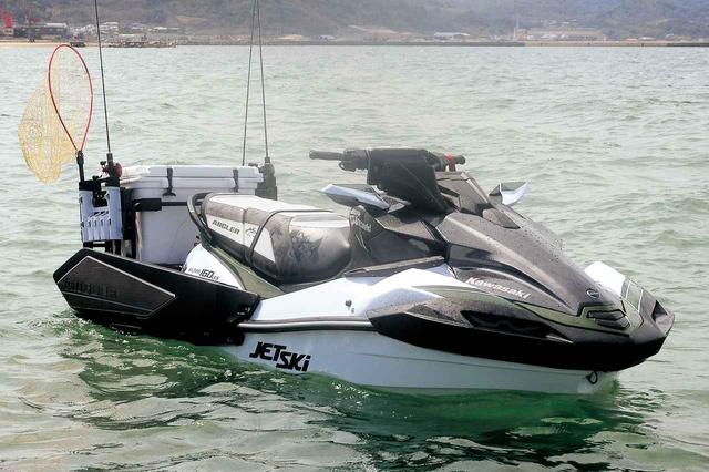 画像: Kawasaki JET SKI ULTRA160LX-S ANGLER 2026年モデル 総排気量：1498cc エンジン形式：水冷4ストロークDOHC4バルブ並列4気筒 乗車定員：3名 発売日：2026年4月22日 税込価格：316万8000円