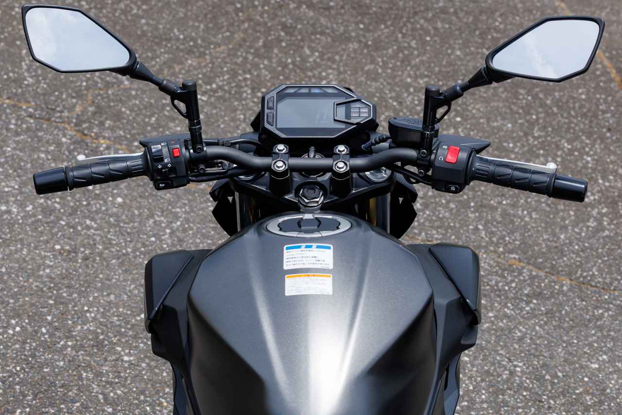 画像2: 免許の壁を越えてでも乗りたい! Z500&Ninja 500に乗ってわかった「400ccにはない」驚きのゆとり【ショートインプレ】