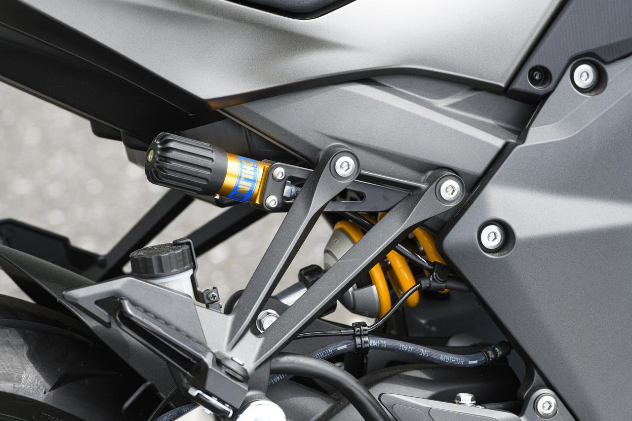 画像2: 「Z1100 SE」は“峠比率高め”なツーリングがいい？ 最新スーパーネイキッドの魅力を解説【ショートインプレ】
