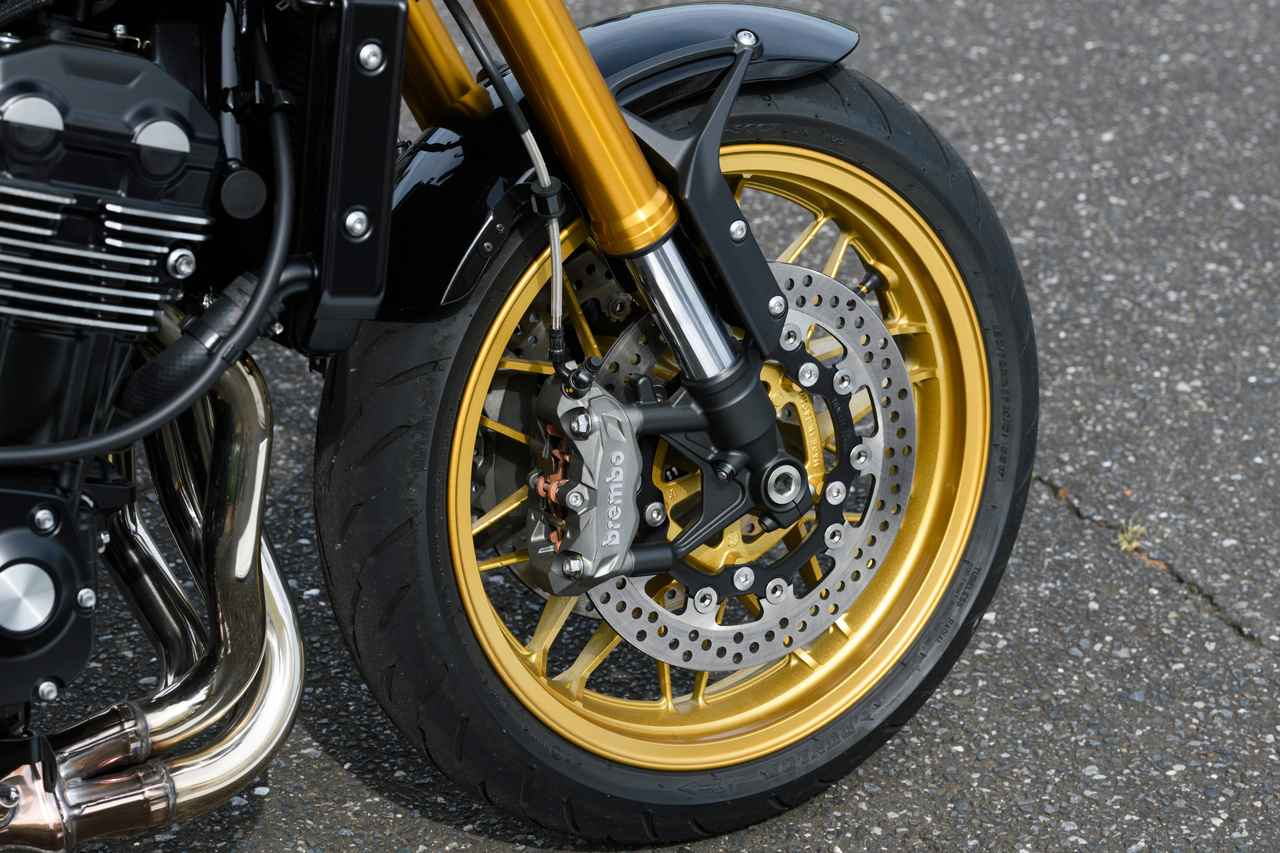 画像1: カワサキの『Z愛』を全身で受け止める！ 最新「Z900RS SE」の走りは追従を許さない完成度【ショートインプレ】