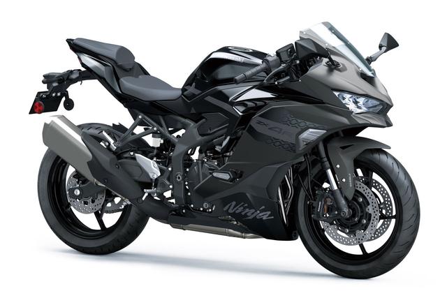 画像1: Kawasaki Ninja ZX-4R SE 2027年モデル 総排気量:399cc エンジン形式:水冷4ストDOHC4バルブ並列4気筒 シート高:800mm 車両重量:190kg 発売日:2026年8月1日(土) 税込価格:117万7000円 ▶▶▶製品ページはこちら