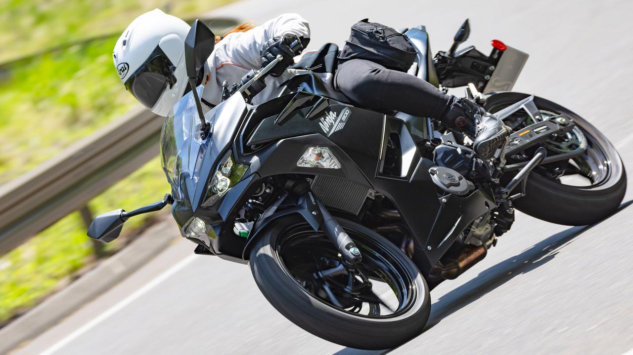 画像: Ninja 500で高速道路＆ワインディングを走行！ スポーティなのに往復1000km、高速道路120km/h巡航も余裕で行けちゃう⁉【インプレッション】 - Kawasaki Good Times Journal