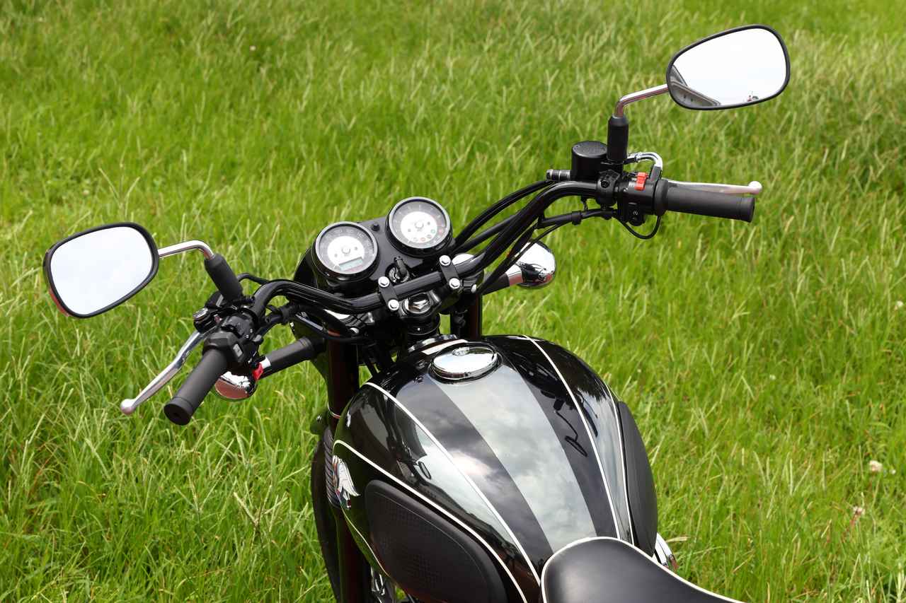 画像2: 性能の壁を超えて心躍らせるモーターサイクル原初の魅力