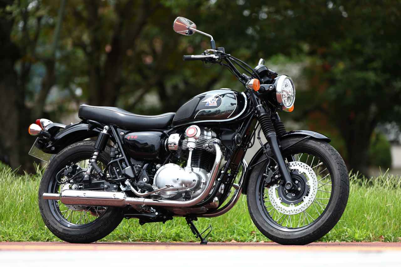 画像: Kawasaki MEGURO K3 2026年モデル 総排気量:773cc エンジン形式:空冷4ストロークSOHC4バルブ並列2気筒 シート高:790mm 車両重量:227kg 発売日:2025年11月1日 税込価格:141万9000円