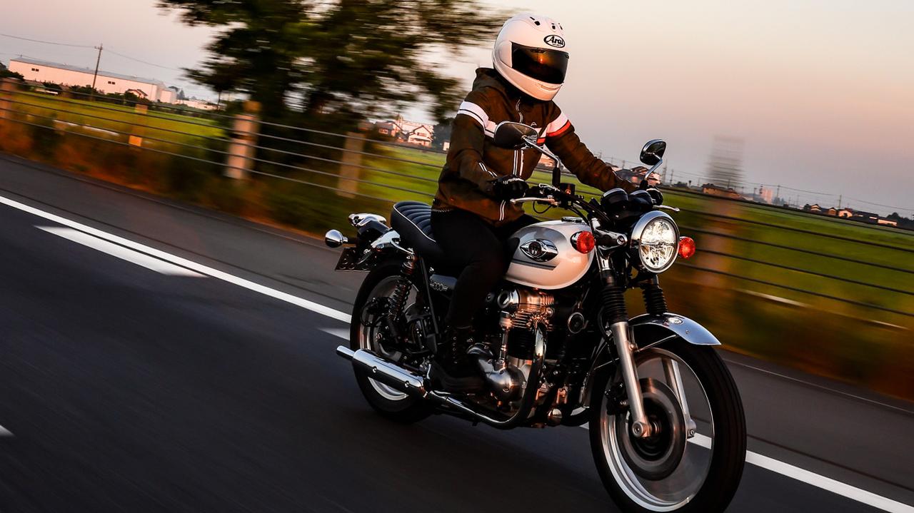 画像: 「W800」試乗インプレ｜街乗り・高速道路・ワインディングを徹底レビュー - Kawasaki Good Times Journal