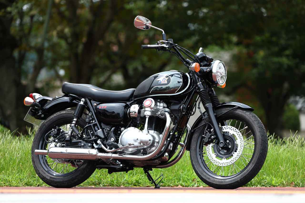 画像: Kawasaki MEGURO K3 2027年モデル 総排気量：773㎤ エンジン形式：空冷4ストロークSOHC4バルブ並列2気筒 シート高：790mm 車両重量：227kg 税込価格：141万9,000円（2027年モデル）