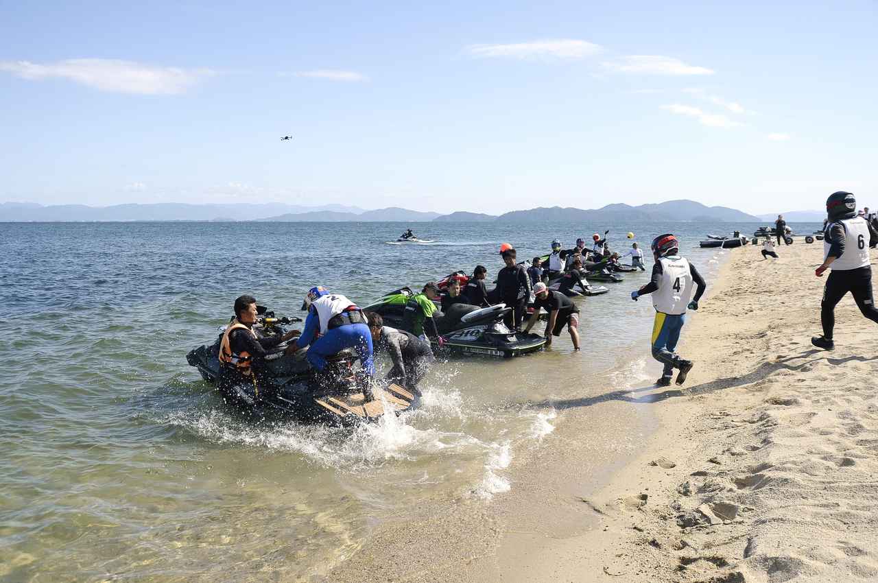 画像1: 秋の琵琶湖に響くジェットサウンド!「JSP L&B presents KAZE JET SKI Enjoy耐久 in 琵琶湖」開催。2日間の熱戦をレポート【イベントレポート】