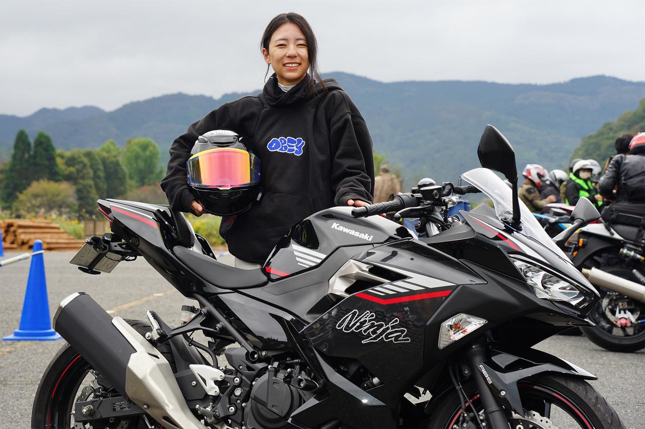 画像: Ayaさん（広島県）／愛車：Ninja 400  ▶▶▶Ninja 400｜製品ページはこちら