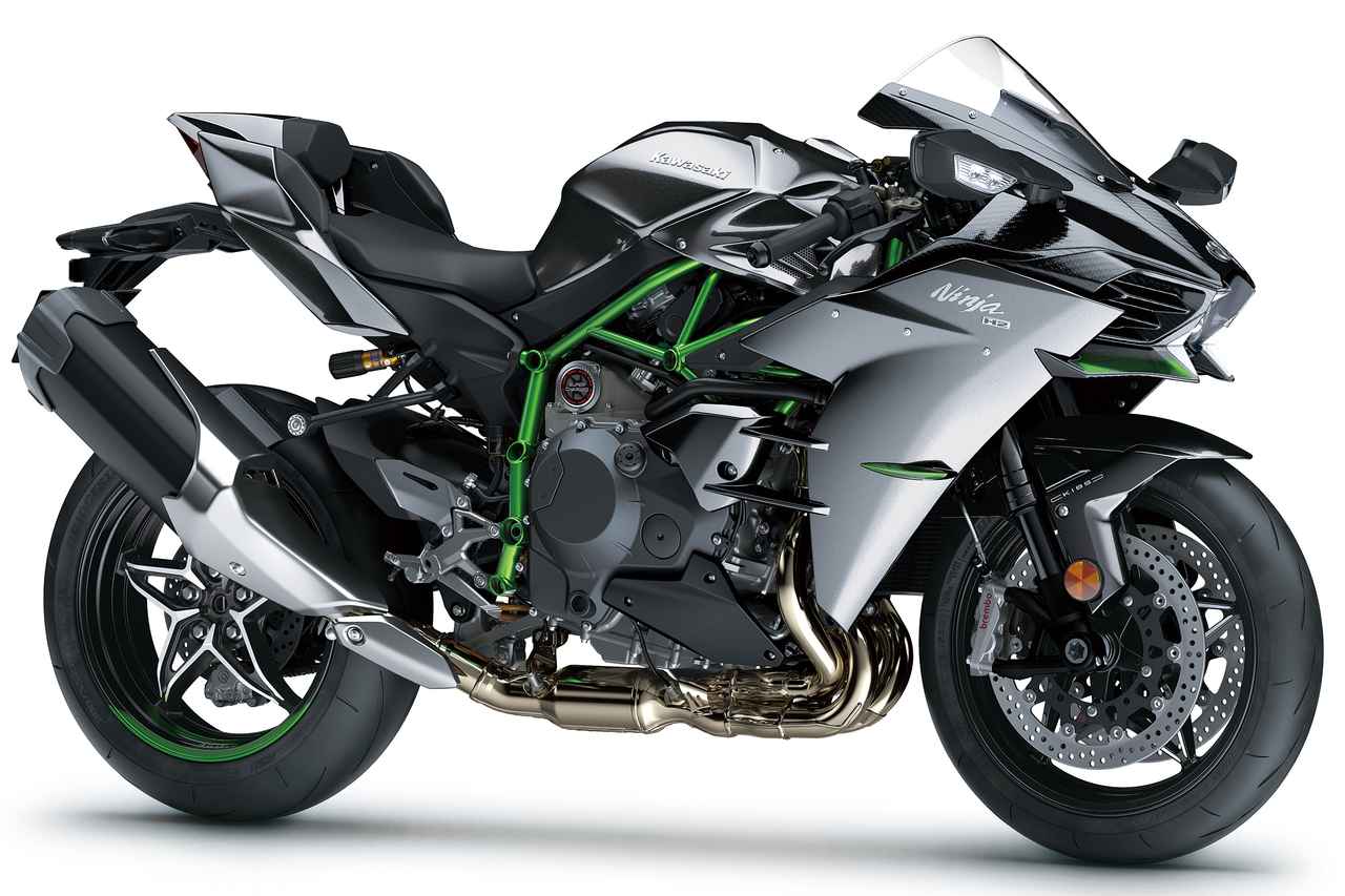 画像1: Kawasaki Ninja H2 CARBON 2027年モデル 総排気量:998cm³ エンジン形式:水冷4ストロークDOHC4バルブ並列4気筒 シート高:825mm 車両重量:238kg 発売予定日:2027年1月23日(土) 税込価格:418万円 ▶▶▶製品ページはこちら