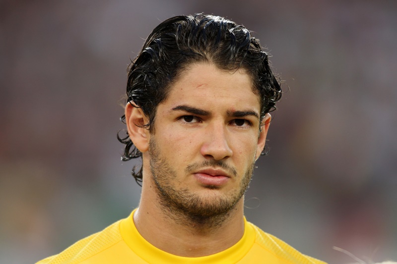 画像1: アレシャンドレ・パト（サンパウロ）