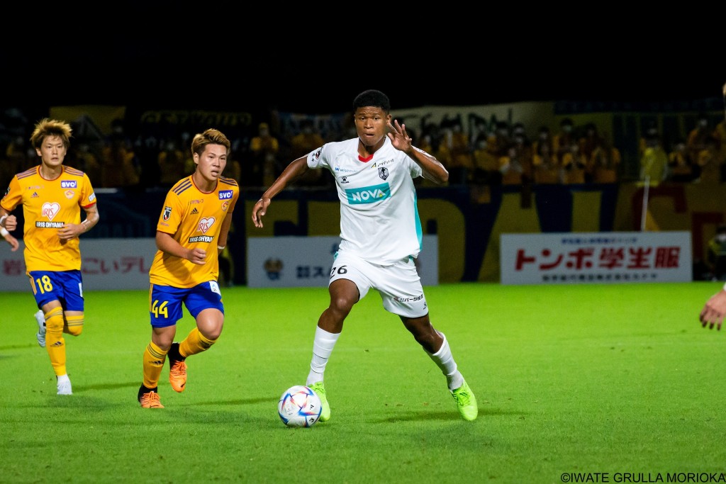 画像: 【インタビュー】元いわてグルージャ盛岡DFビスマルクが語る兄ジェファーソンと目指す夢の先、クラブ初の1部昇格への挑戦｜Qoly サッカーニュース