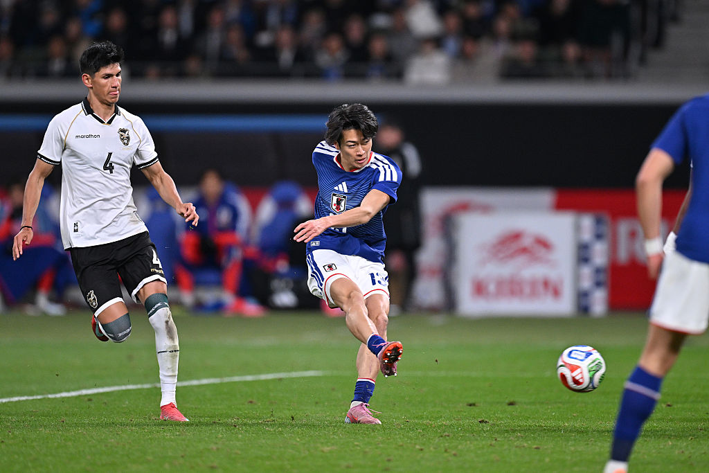 画像: シュートを放った中村 (C)Getty Images
