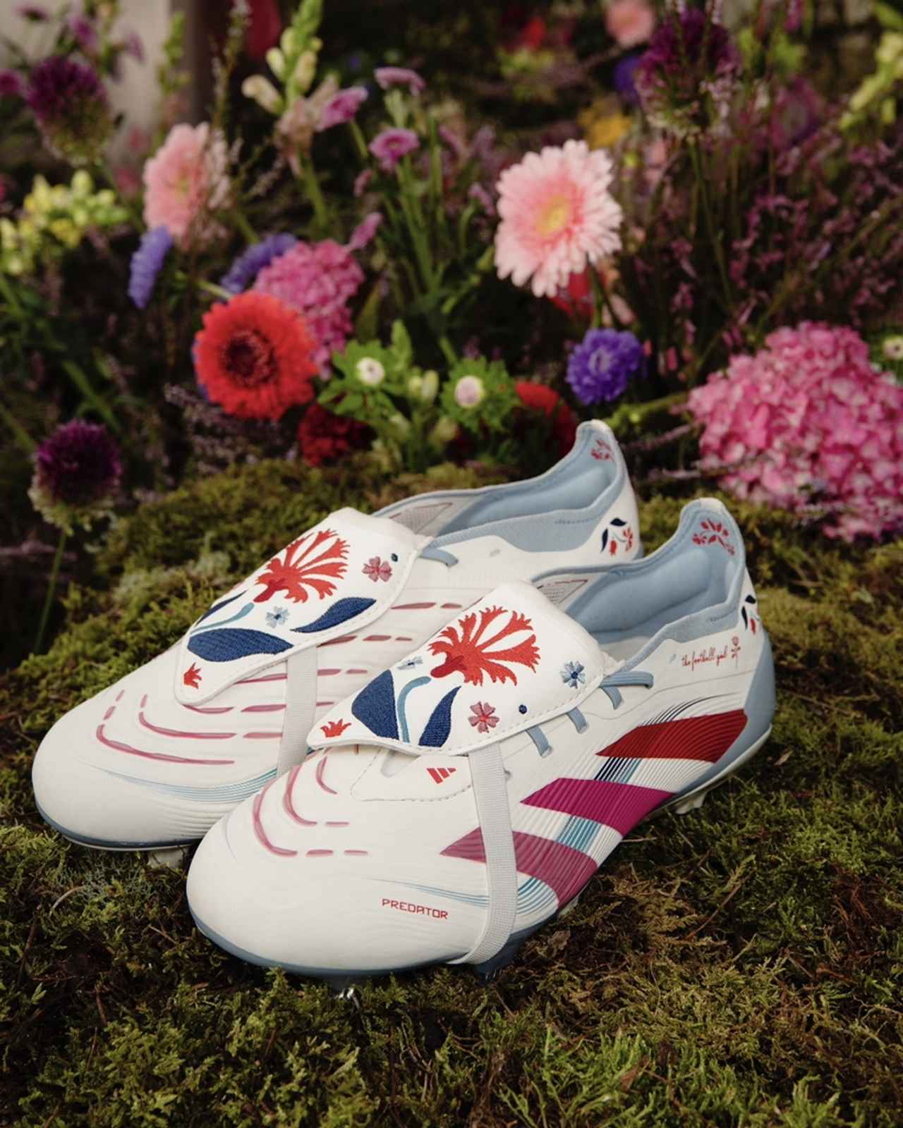 画像: プレデター ELITE TFG FG（税込36,300円）