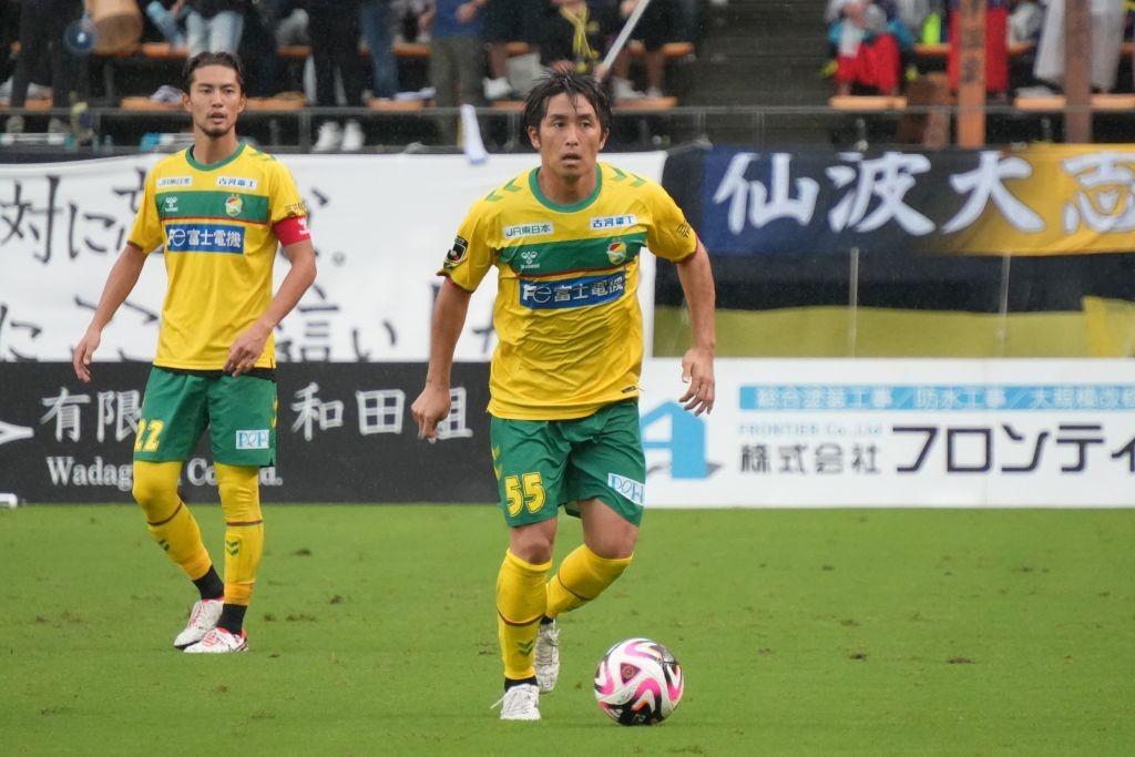 画像: 初めての移籍となった千葉でプレーする小川（写真　浅野凜太郎）