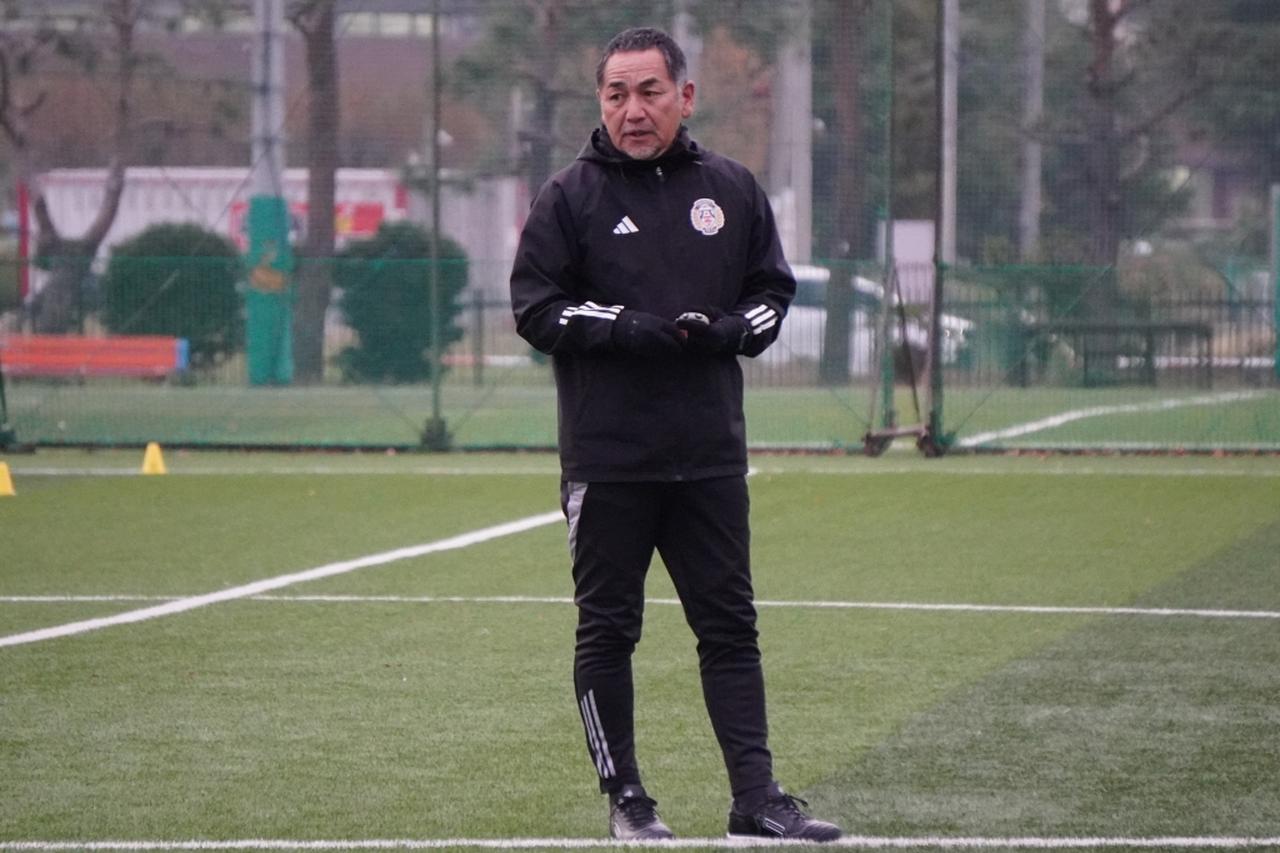 画像: 東洋大を率いる井上監督(写真 縄手猟)