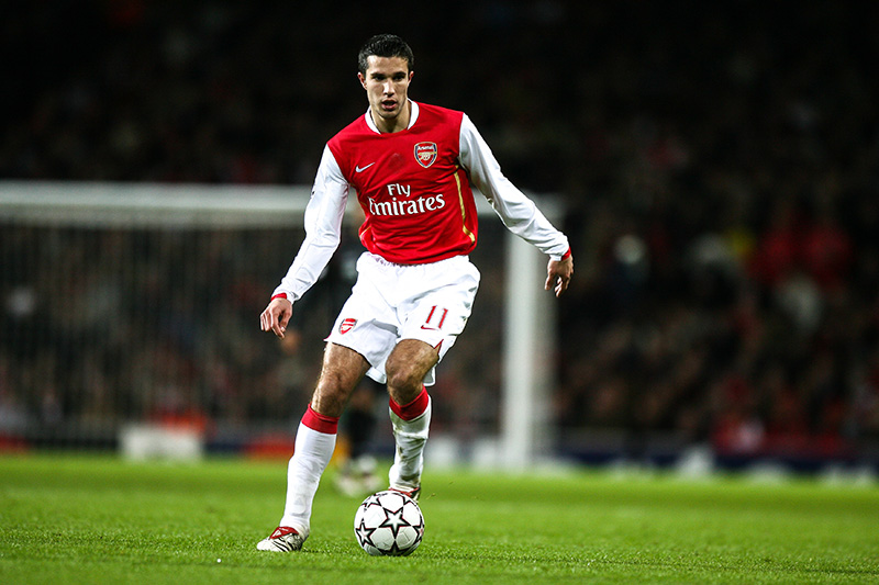 画像: 立ち姿だけでくねくね感を想像できるファン・ペルシー (C)Getty Images