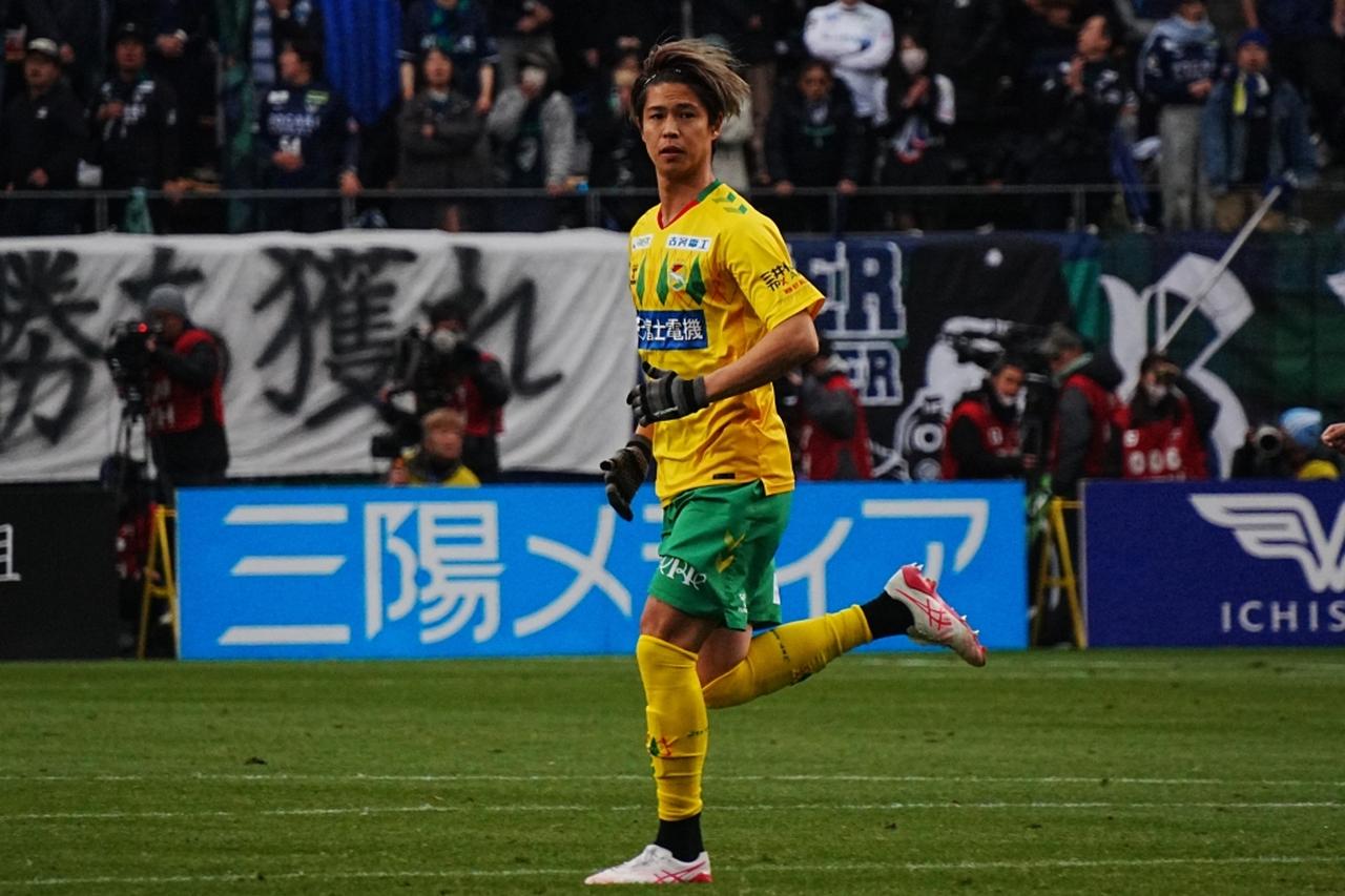 画像: 試合終盤に投入された鳥海(写真:縄手猟)