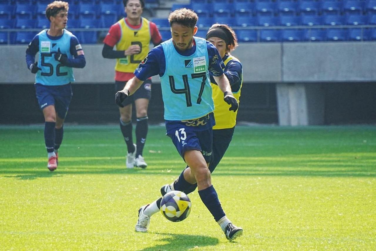 画像: 奈良のユニフォーム一式でプレーした都並(写真:浅野凜太郎)