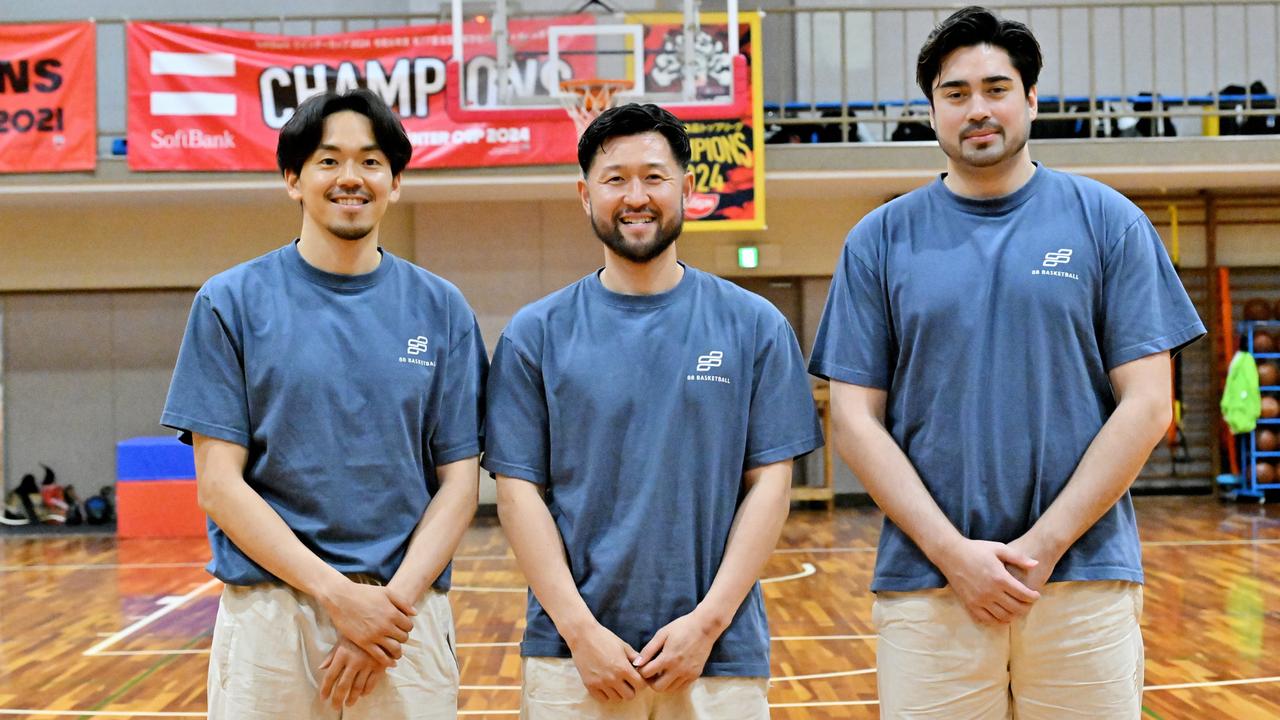 画像: ©︎ 88 Basketball 大濠高校を舞台にイベントを開催した。左から篠山、橋本、湊谷