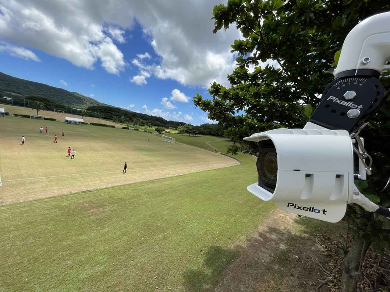 画像2: サンフレッチェ広島、石垣島キャンプのトレーニングマッチ福岡大学戦を「AIカメラ」でライブ配信！全世界で無料視聴が可能