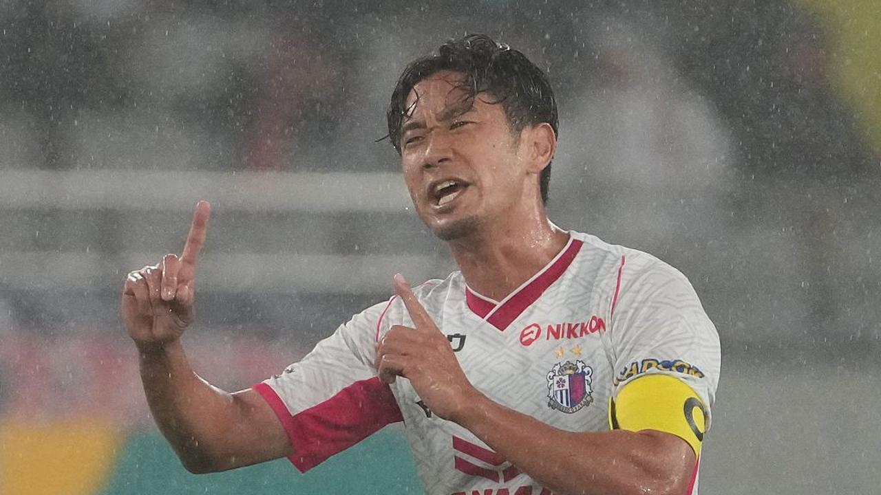 画像: 香川真司、Jクラブが変わるべきこと「選手の人数が多すぎ」「練習だけじゃ成長しない」