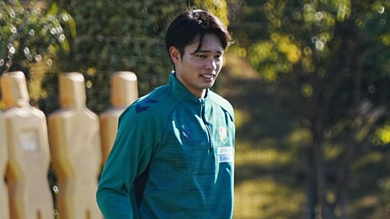 画像: 「挑戦です」ジェフユナイテッド千葉の新加入DF石尾陸登がSBスタメン争いへ意欲「苦手だったクロスの改善は意識しています」