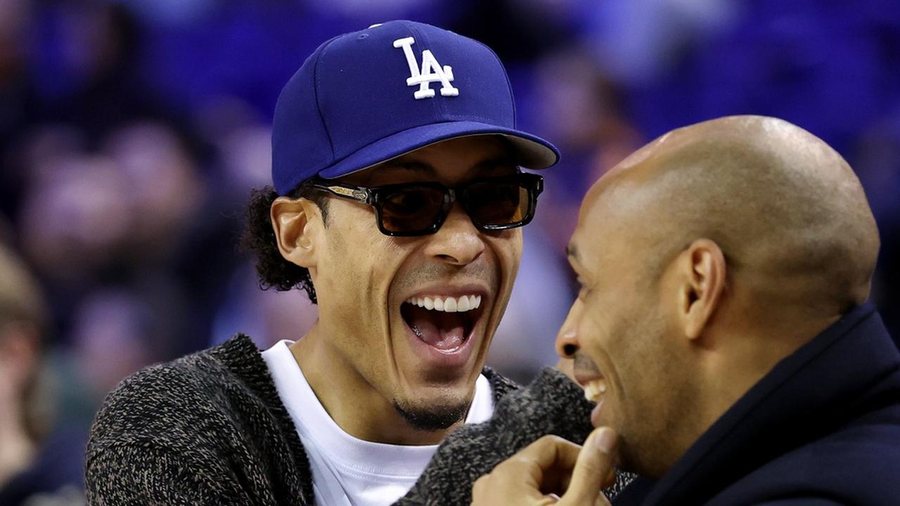 画像: 大谷翔平らのドジャース、キャップ人気も世界的！サッカー界のスーパースターが私服で着用