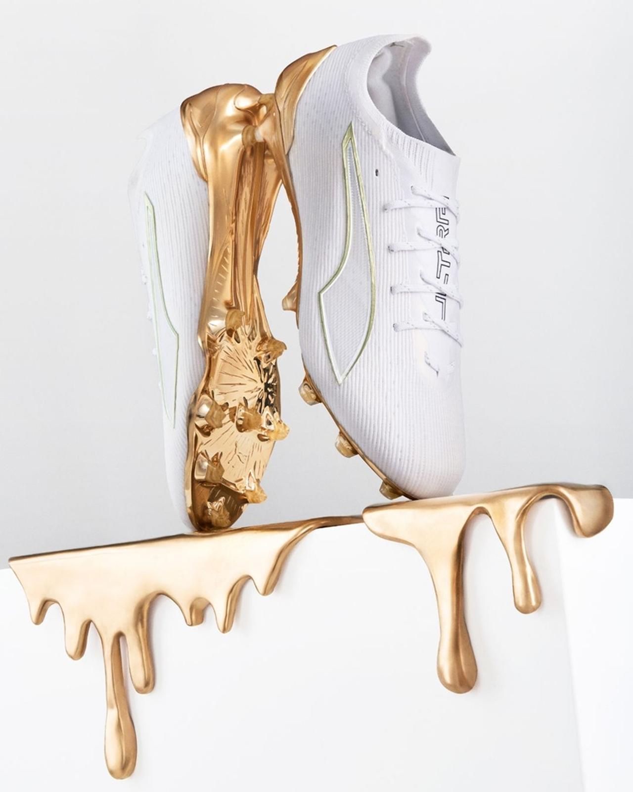 画像: ウルトラ 6 アルティメット