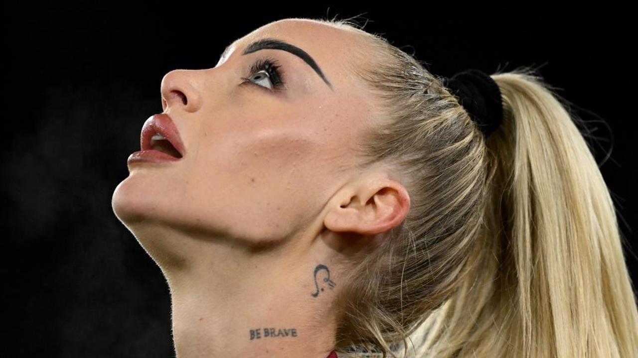 画像: 世界一の美女選手、化粧をしてプレーすることへの批判に憤慨 「みんな嫌がるけど何が問題なの？誰も傷つけていない」