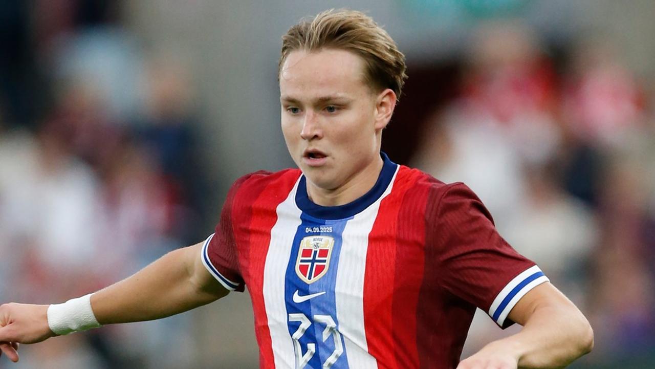 画像: 違法動画拡散の罪を告白した21歳ノルウェー代表逸材、代表戦でスタンディングオベーション…「彼は謝罪した」と同僚擁護