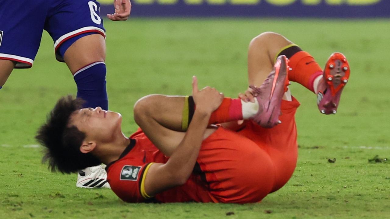 画像: 日本代表に負けた中国、『カンフーサッカー批判』に反論！？「ファウル数なら日本もカンフーサッカーでは」