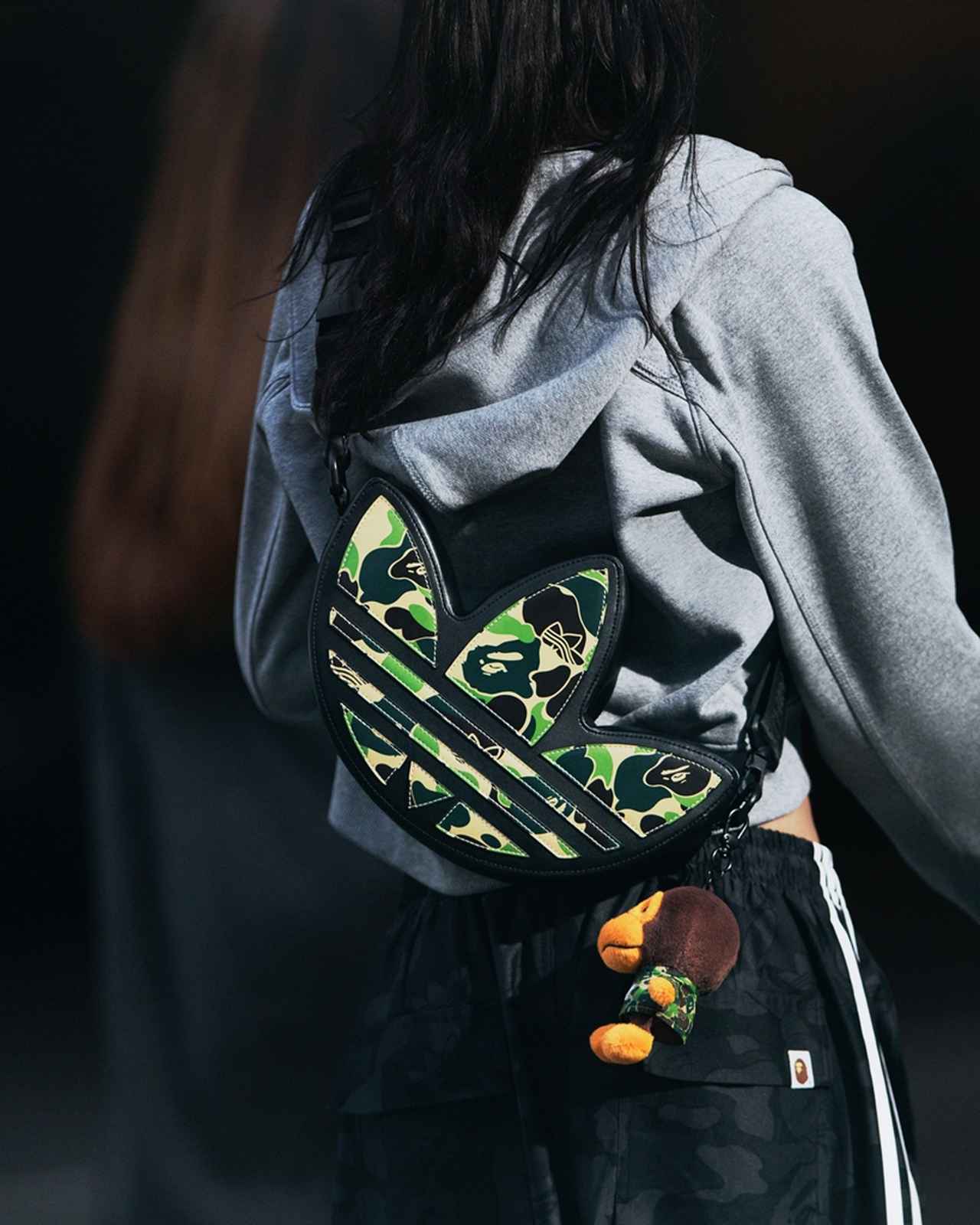画像: TREFOIL SHOULDER BAPE®