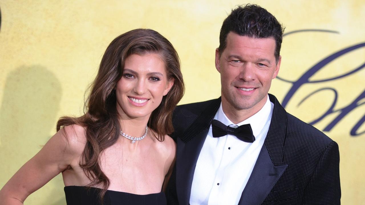 画像: 「日本の食べ物は異世界レベル、日本人は穏やかで礼儀正しい」来日したバラックの25歳年下恋人、日本に大感激 - Qoly-Sports＆the Style