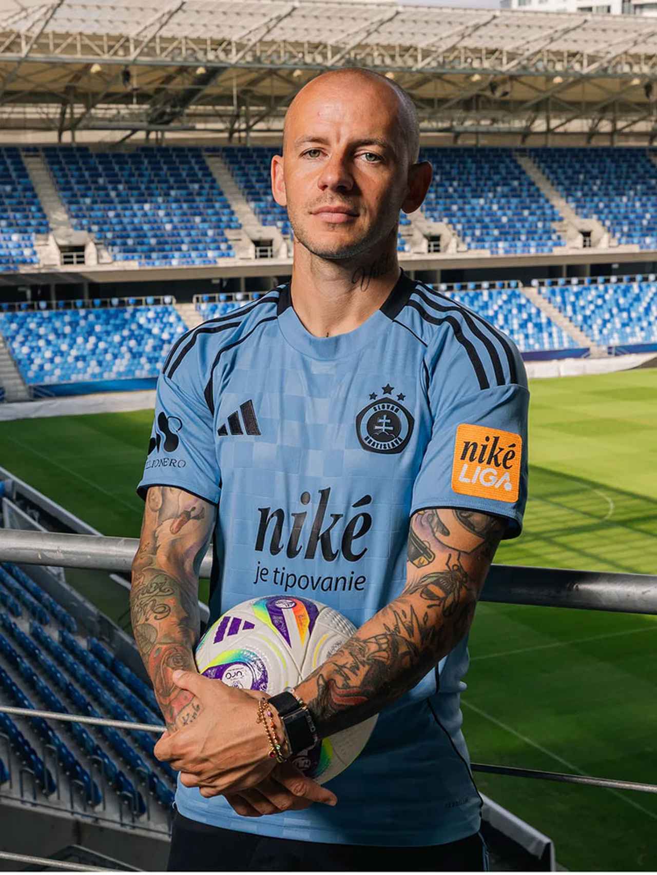 画像: Slovan Bratislava 2025-26 adidas Home