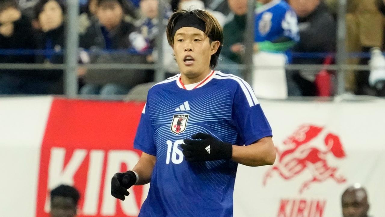 画像: 日本代表DF安藤智哉、ザンクトパウリ監督が高評価！「本当に素晴らしい選手、おもしろい。右利きだと分からないこともある」 - Qoly-Sports＆the Style