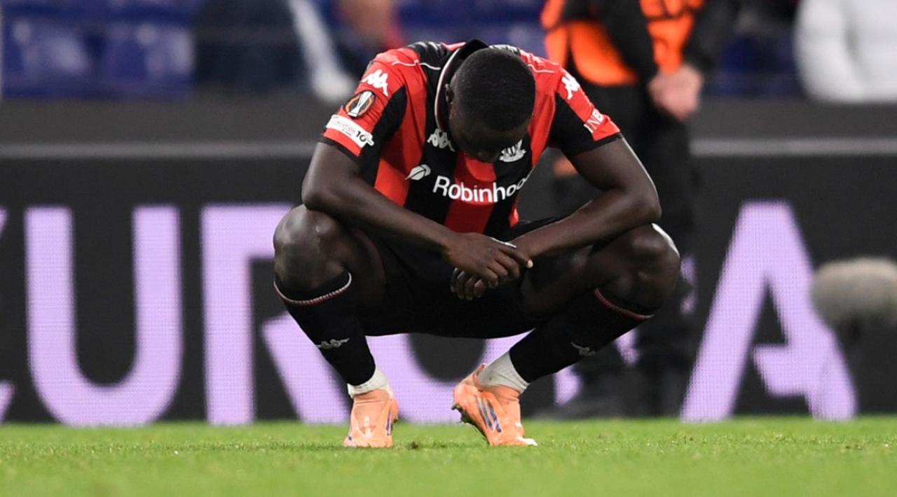 画像: 絶不調ニース、激怒ファンが集団で選手らを襲撃…スポーツ大臣が凶行事件に憤慨!暴行された2選手は退団志願 - Qoly-Sports&the Style