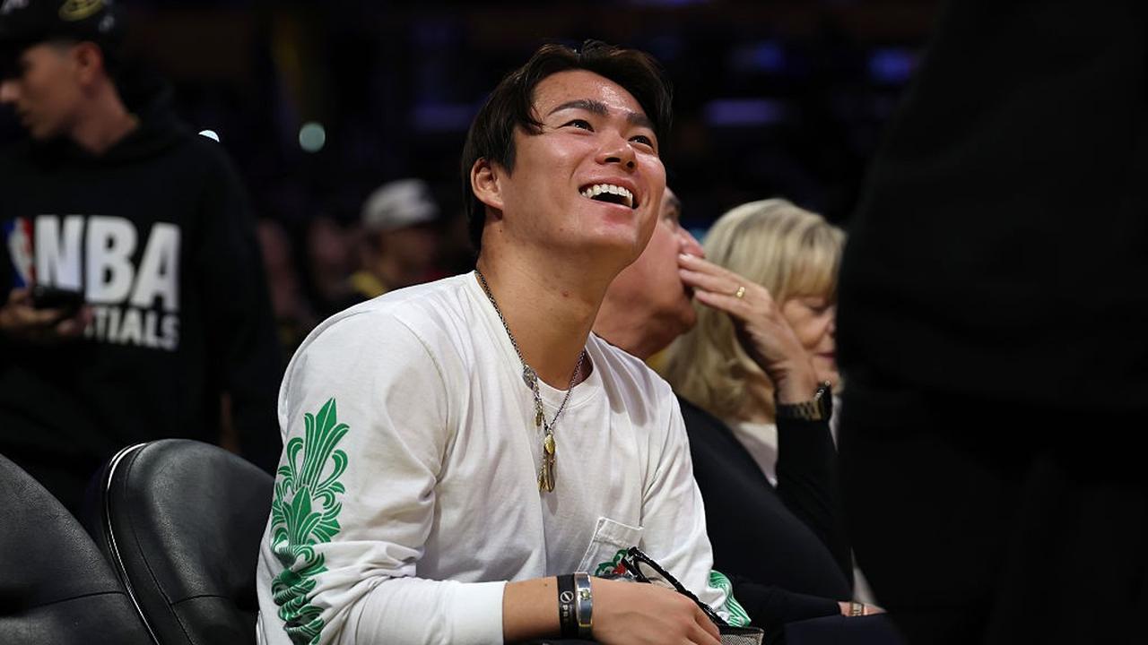 画像: 山本由伸と八村塁、LAの日本人スターが対面!そのウラには意外な縁が…?