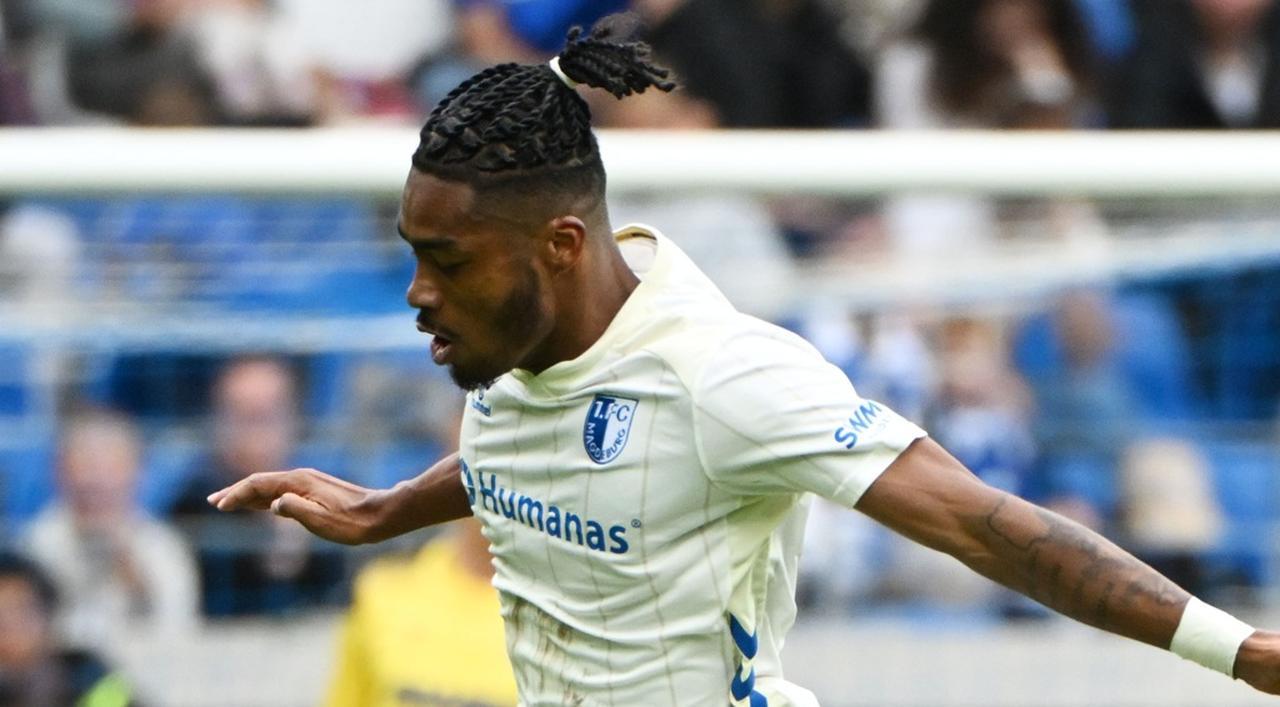 画像: 「かわいそう…努力は責めようがない」オナイウ阿道、いまだ0ゴールもマクデブルク監督は同情 - Qoly-Sports＆the Style