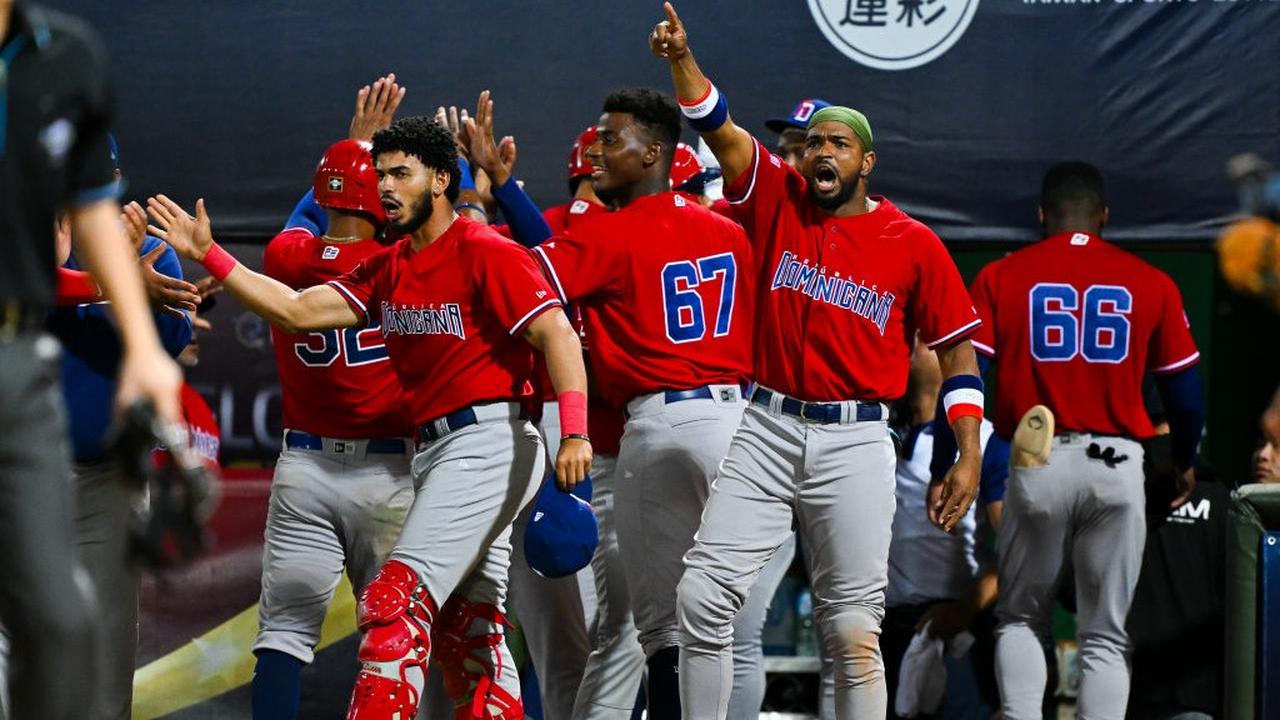 画像: WBCキューバ代表、チーム関係者8人が米国ビザを発給されず…背景にはトランプ政権下で強化された移民法