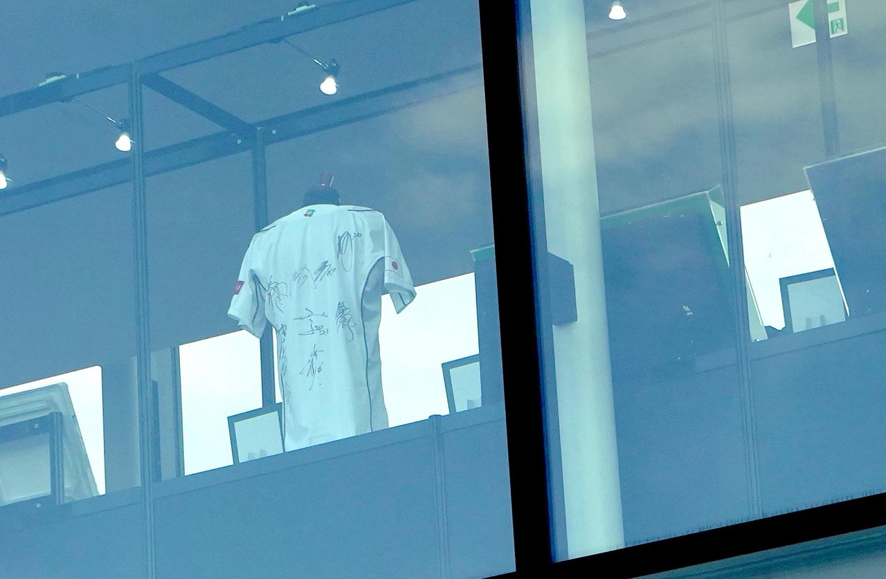 画像3: ユニフォームやサインボールなど貴重な展示も