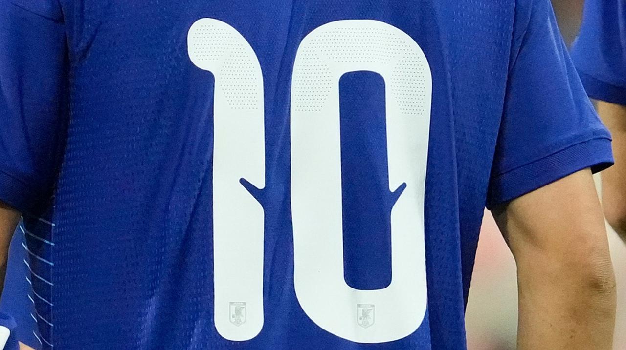 画像: 日本代表、2026年W杯で「背番号10」を背負いうる4人 - Qoly-Sports＆the Style