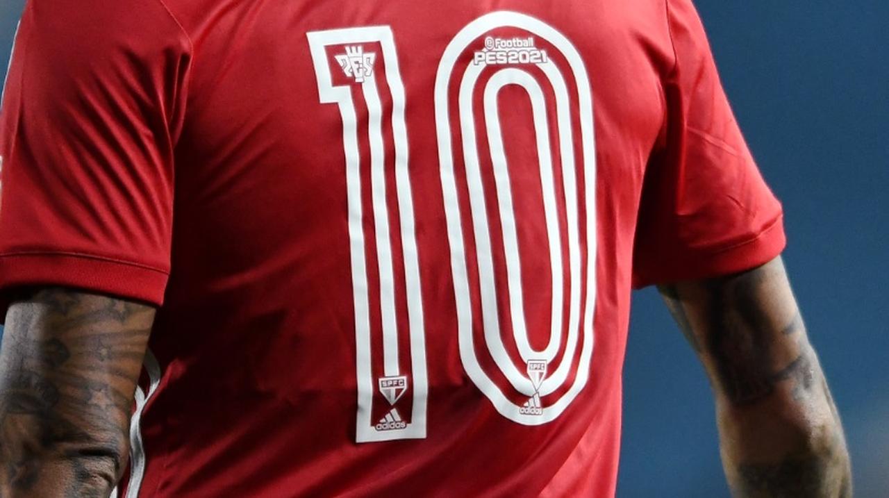 画像: サッカー史上最も奇妙な「背番号10」だった8人 - Qoly-Sports＆the Style