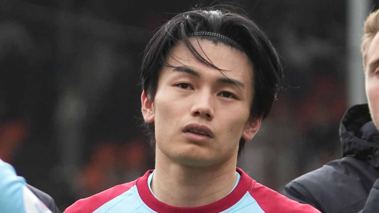 画像: フェイエ上田綺世への判定、ファンペルシー監督が憤慨!「本当に信じられない!彼はもっと守られるべきだ」 - Qoly-Sports&the Style