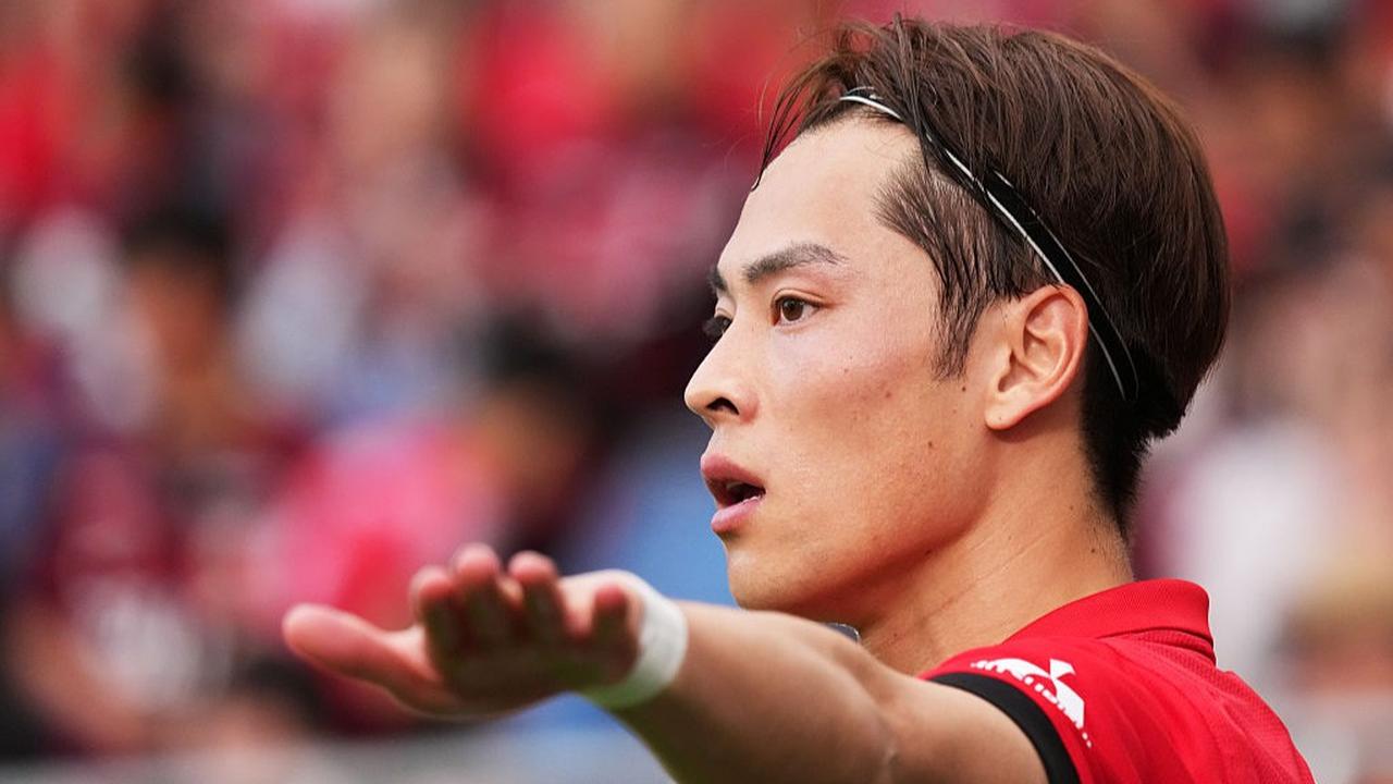 画像: 「わんずに見守られながらトレーニングいいね」浦和レッズMF渡邊凌磨の妻・前田希美さんがペット同伴ジムで汗を流す動画を投稿 - Qoly-Sports&the Style