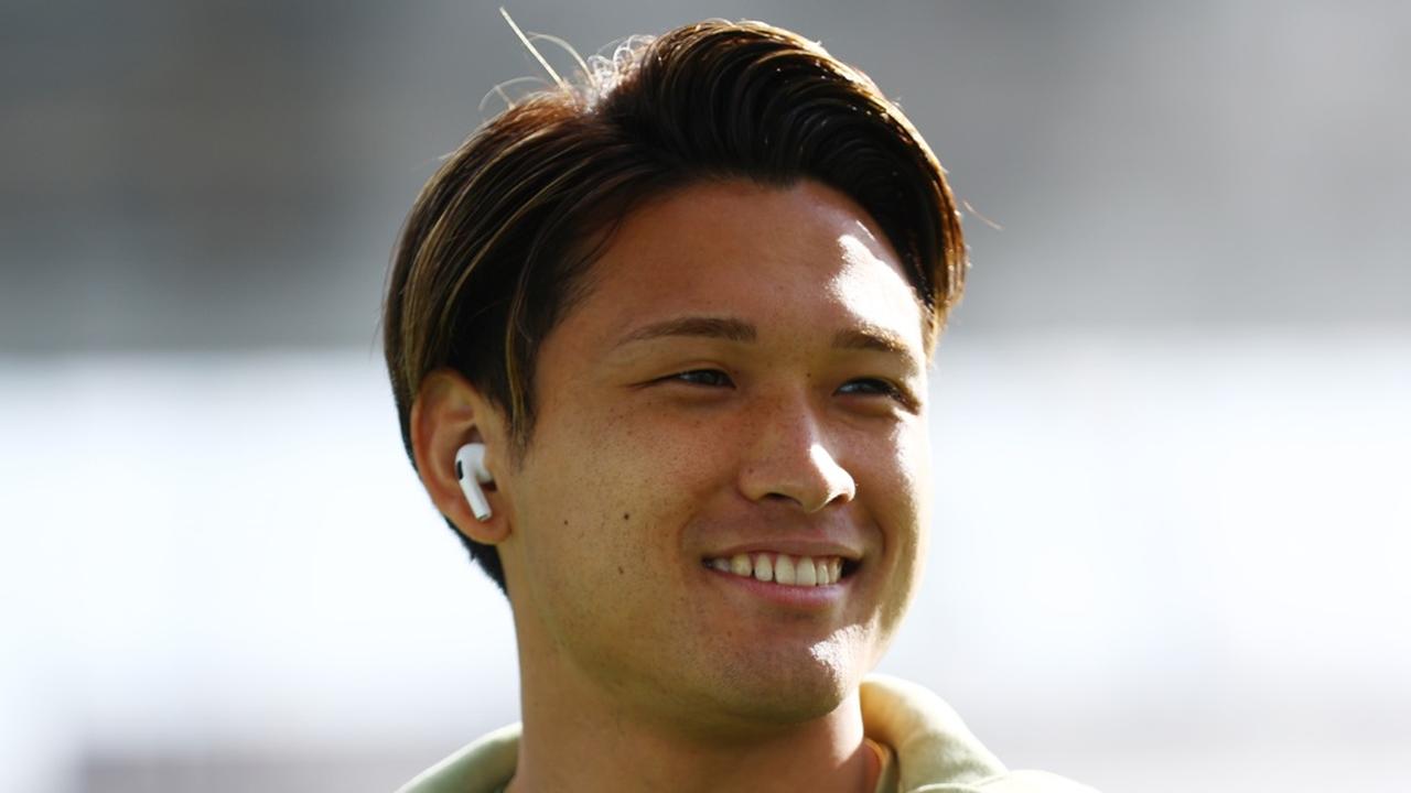 画像: 松木玖生は「ナイスガイ、芯のある男。すごく魅力的な選手、奥様も非常に素敵」対面した吉田麻也が実感 - Qoly-Sports&the Style