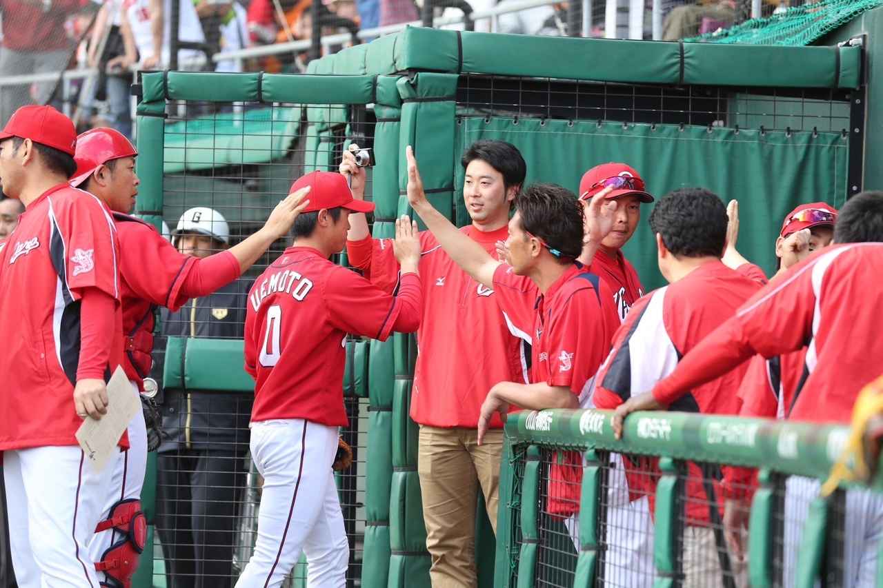 画像: 広報時代の小松さん　本人提供