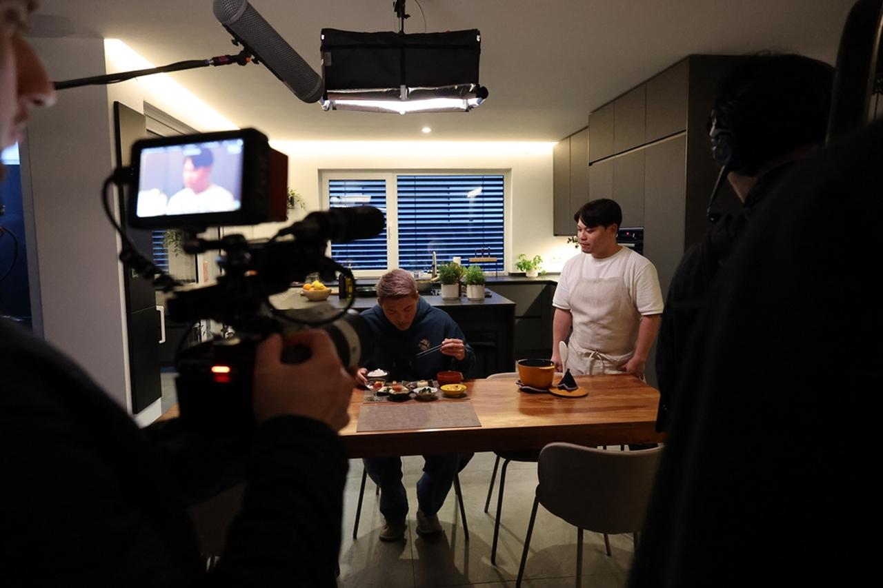 画像5: 堂安律「ピッチの上では友情はない。全力で勝ちにいきます」 “チーム堂安”に迫るIndeedの新CMが登場！4月20日から全国放送