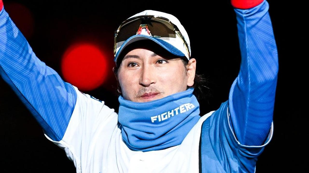 画像: 木村拓哉さんも納得！新庄監督が常にマスクをしている理由を明かす 「あとはマスコミの対応が…」 - Qoly-Sports＆the Style